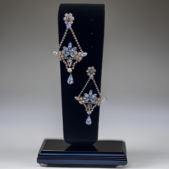 🔶NICKY BUTLER FASHION Blue Crystal Flower Basket Chandelier Drop Earrings NEW - Picture 6 of 16